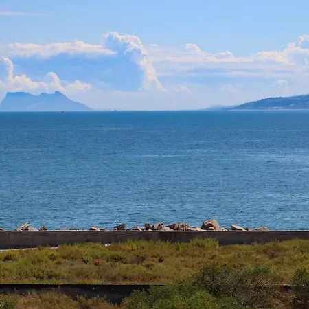 Marina Bay By Asola Apartmán