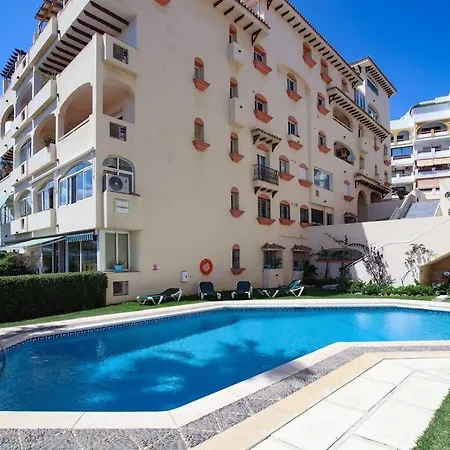 En Playa Del Cristo Appartement Estepona
