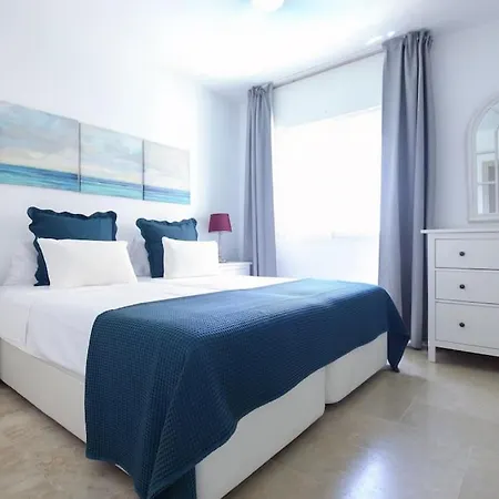 Marina Bay By Asola Apartmán